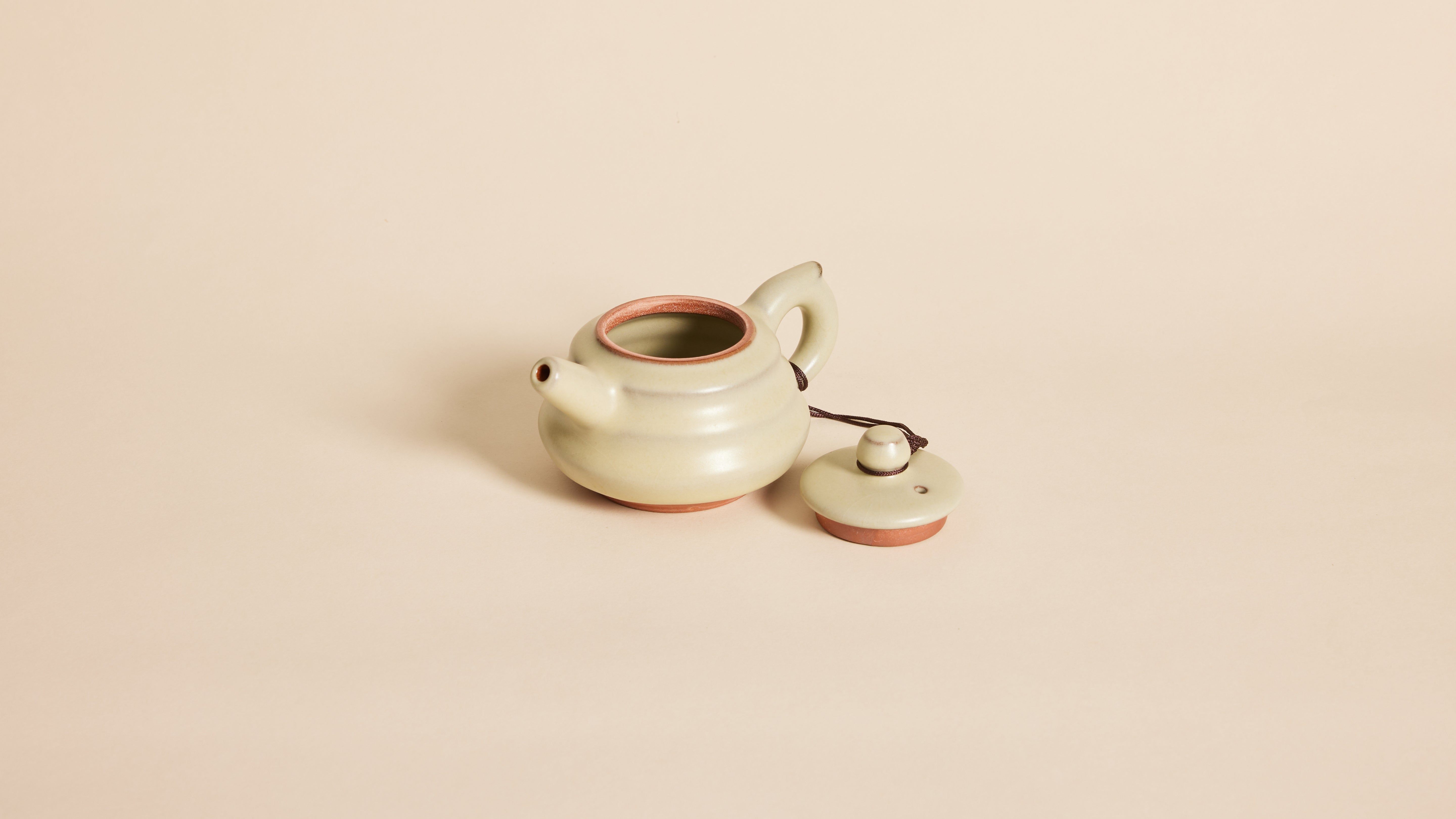 Baibei (White Shell) Tea Pot - #1